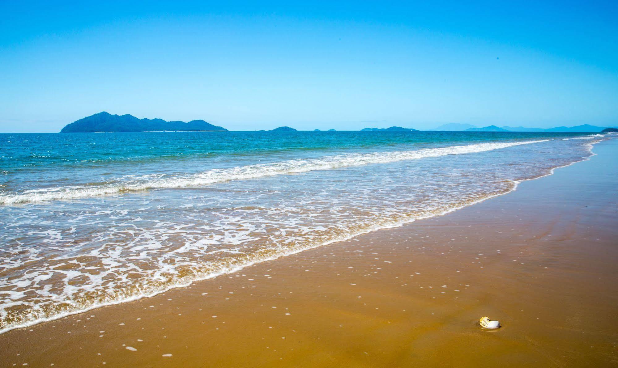 Mission Reef Mission Beach